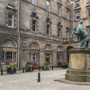 Edinburgh, City Chambers, Weddings, Royal Mile, Conferences, Meeting Spaces, Unique Venues of Edinburgh, Meeting venues Edinburgh, room hire, private dining Edinburgh, venues Edinburgh, unique venues Edinburgh, Edinburgh venues, venues in Edinburgh, Hosting parties in Edinburgh, where to host in Edinburgh, meeting venue hire Edinburgh, meeting rooms Edinburgh, corporate functions Edinburgh, Conference venues Edinburgh, Meeting rooms near Waverley, Venues near Grassmarket, venues near Cowgate Edinburgh, venues near Queen street Edinburgh, venues near George street Edinburgh, venues near Princes street Edinburgh, venues near Holyrood Edinburgh
